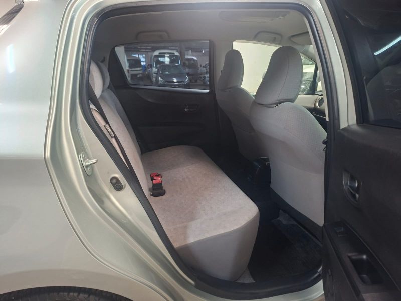  29257  TOYOTA VITZ  2012  