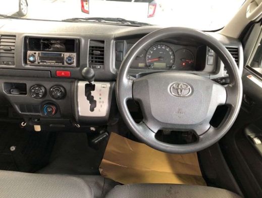  29258  TOYOTA HIACE -V  2016  