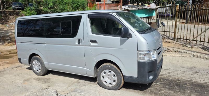  29258  TOYOTA HIACE -V  2016  