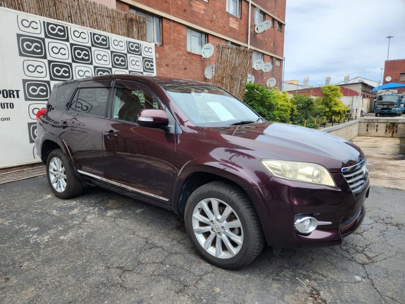 29266  TOYOTA VANGUARD  2010