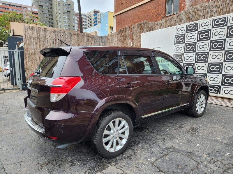 29266  TOYOTA VANGUARD  2010