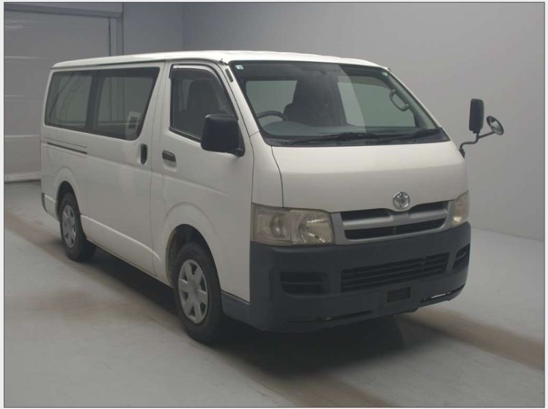  29332 TOYOTA HIACE  2001  