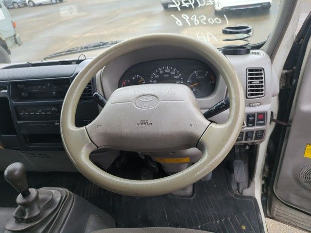  29273  TOYOTA DYNA  2009  