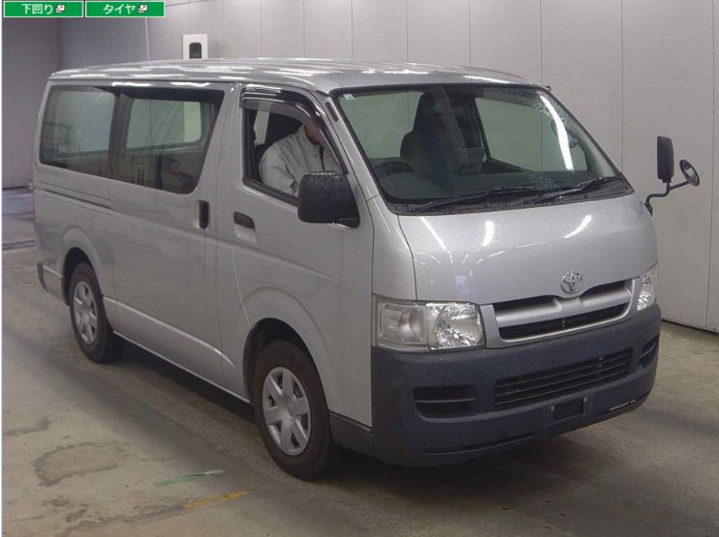  29332 TOYOTA HIACE  2001  