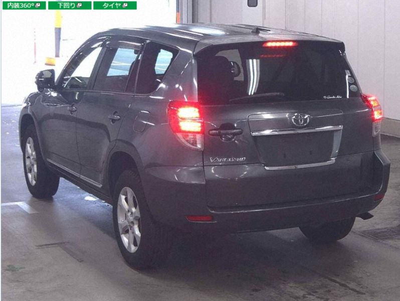  29303  TOYOTA VANGUARD  2010  