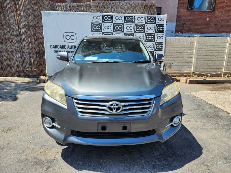  29303  TOYOTA VANGUARD  2010  