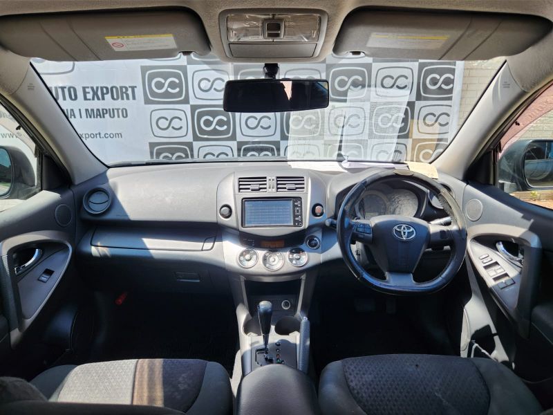  29303  TOYOTA VANGUARD  2010  