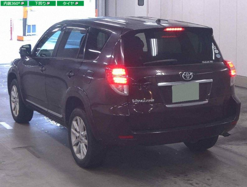  29304  TOYOTA VANGUARD  2010  