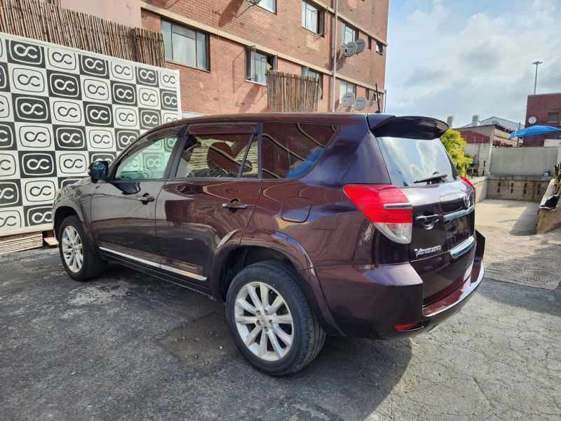  29304  TOYOTA VANGUARD  2010  