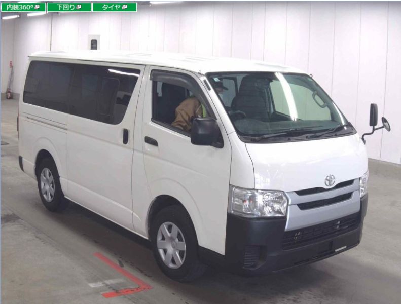  29332 TOYOTA HIACE  2001  