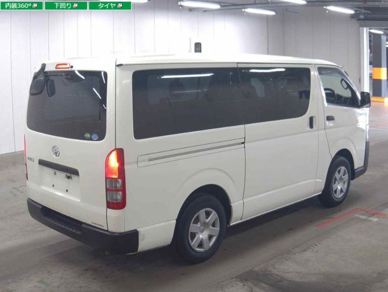  29306  TOYOTA HIACE  2017  
