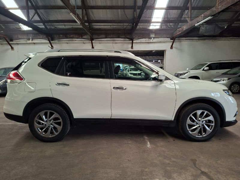  29312  NISSAN X-TRAIL  2017  