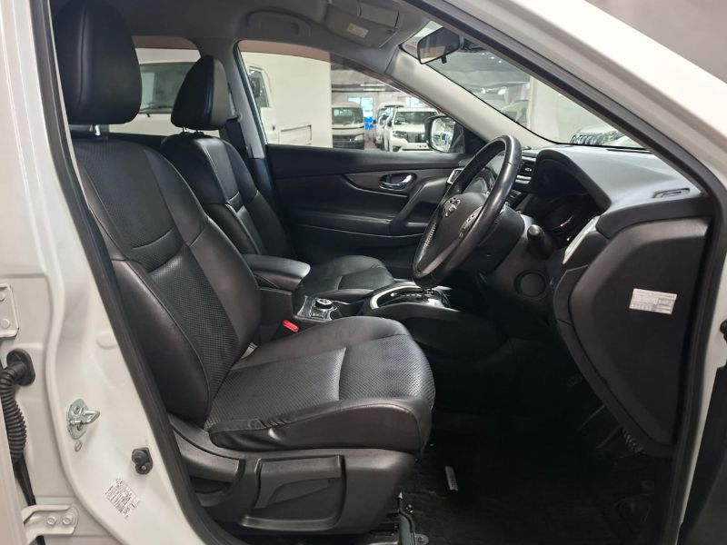  29312  NISSAN X-TRAIL  2017  