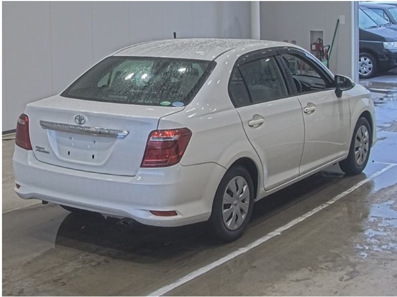  29320  TOYOTA COROLLA AXIO  2016  