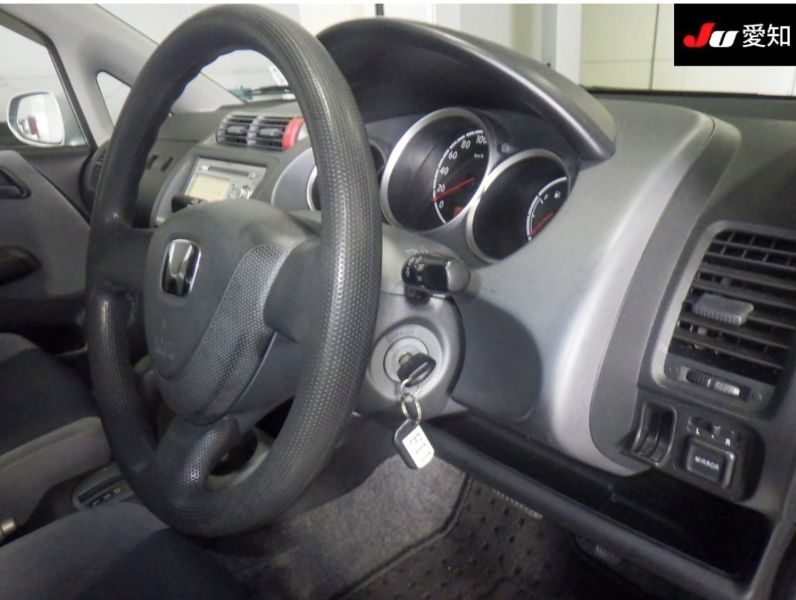  29322  HONDA FIT  2002  