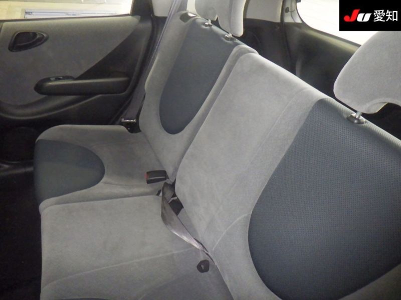  29322  HONDA FIT  2002  