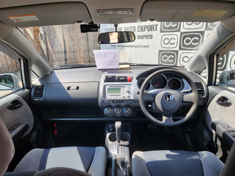  29322  HONDA FIT  2002  