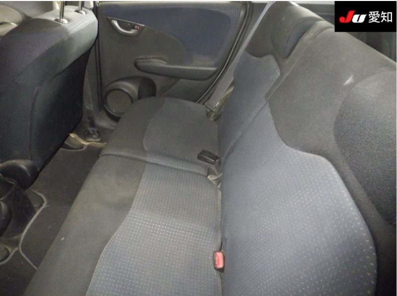  29323  HONDA FIT  2010  