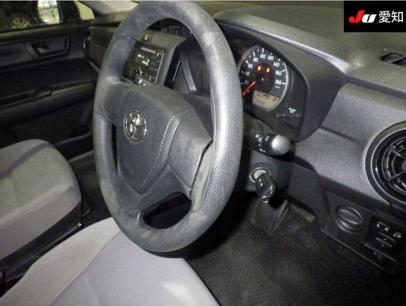  29324  TOYOTA COROLLA AXIO  2016  