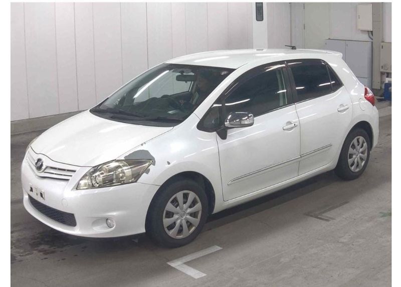  29333  TOYOTA AURIS  2015  