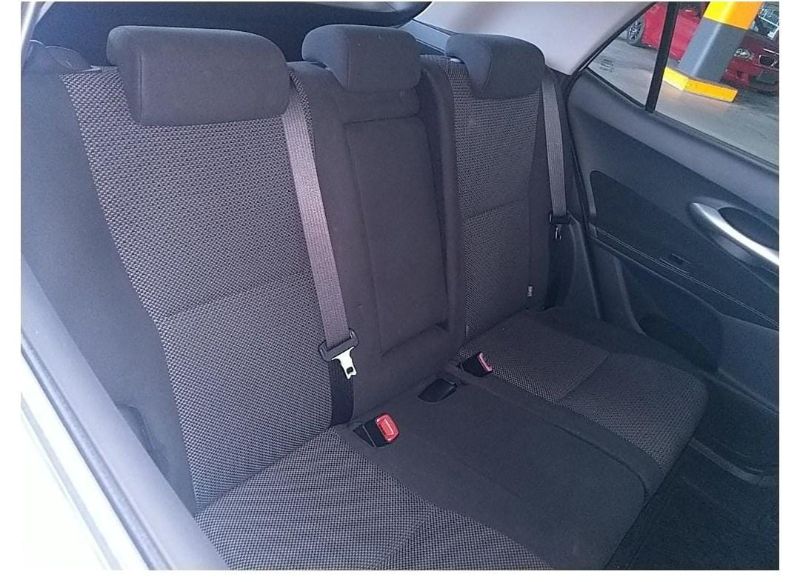  29333  TOYOTA AURIS  2015  