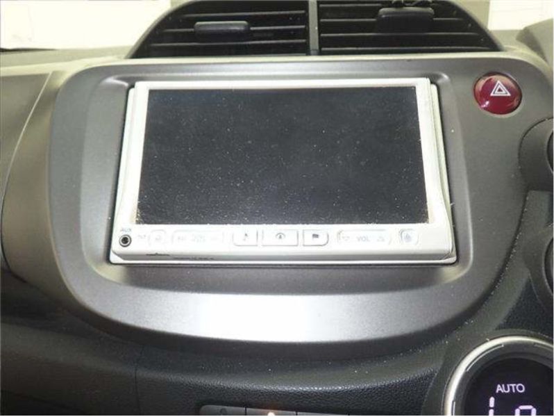  29335  HONDA FIT  2010  