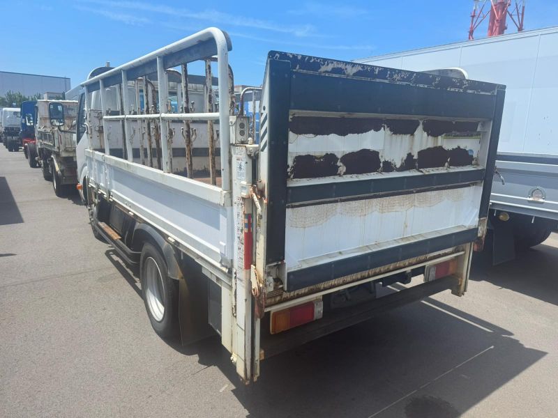  29336  HINO DUTRO  2015  