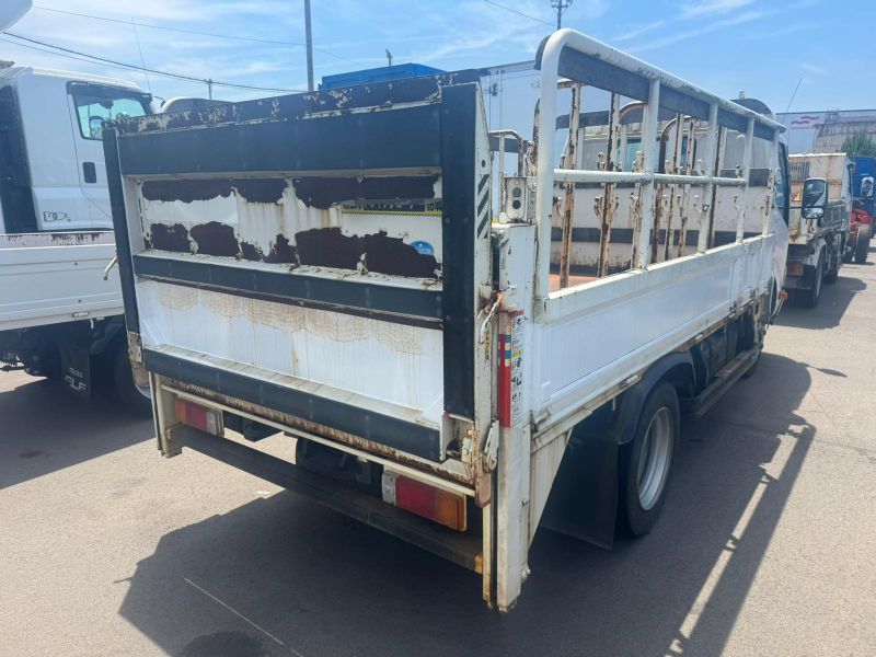  29336  HINO DUTRO  2015  