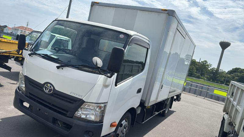 29343 TOYOTA DYNA 2013 