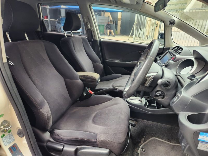  29357  HONDA FIT  2007  