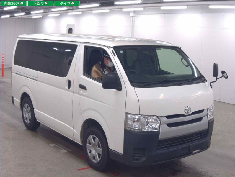 29366 TOYOTA HIACE 2016