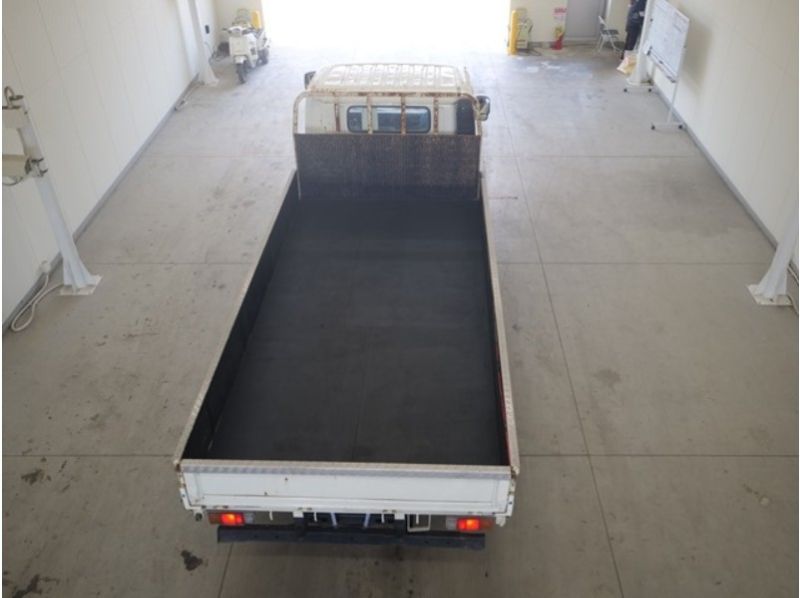  29372  TOYOTA DYNA  2011  