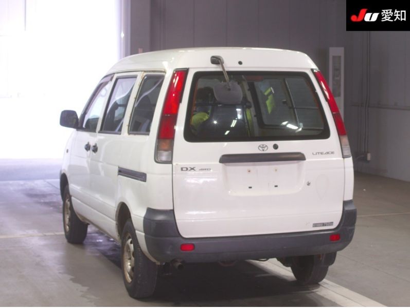 29384  TOYOTA LITEACE  2000  