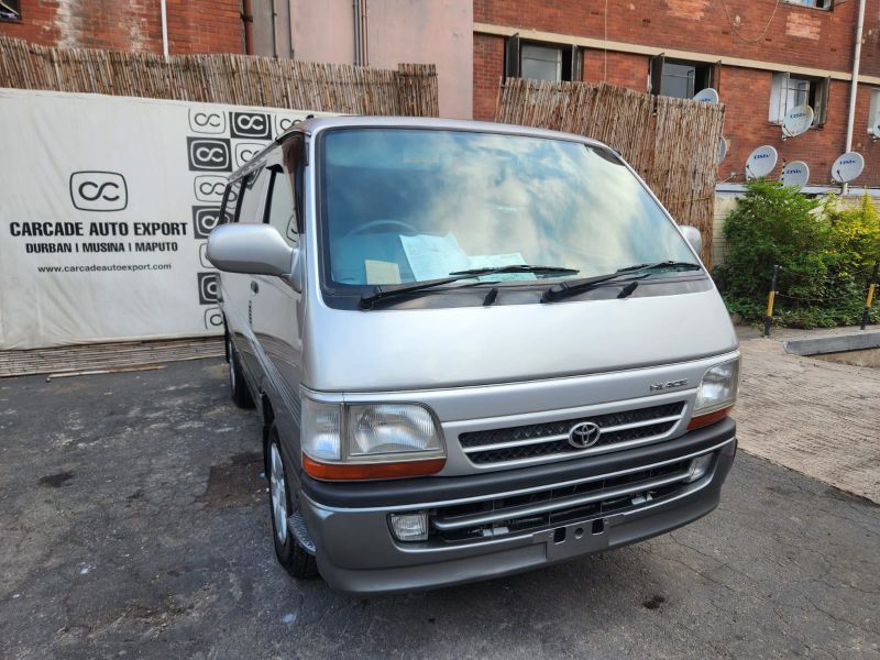  29385  TOYOTA HIACE  2003 