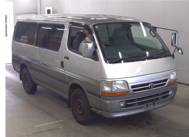 29386 TOYOTA HIACE 2003