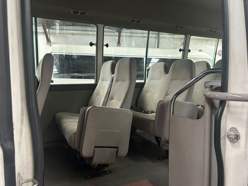  29388  TOYOTA COASTER  2003  