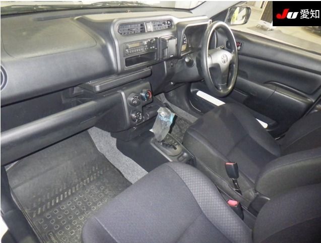  29391  TOYOTA PROBOX VAN  2017  