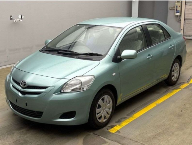  26081 TOYOTA COROLLA AXIO  2016  