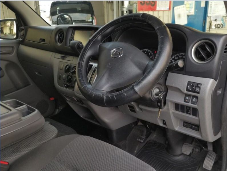  29404  NISSAN CARAVAN  2018  