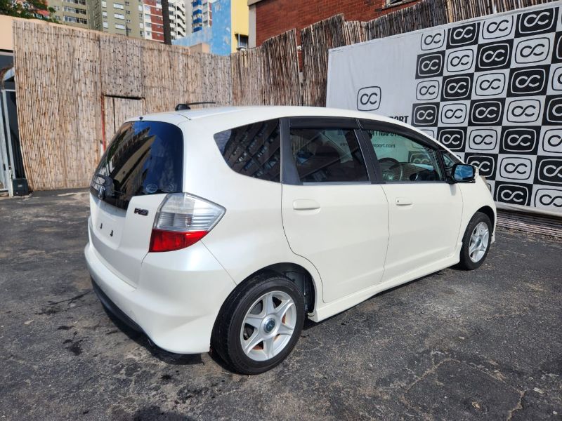  29411  HONDA FIT  2009  