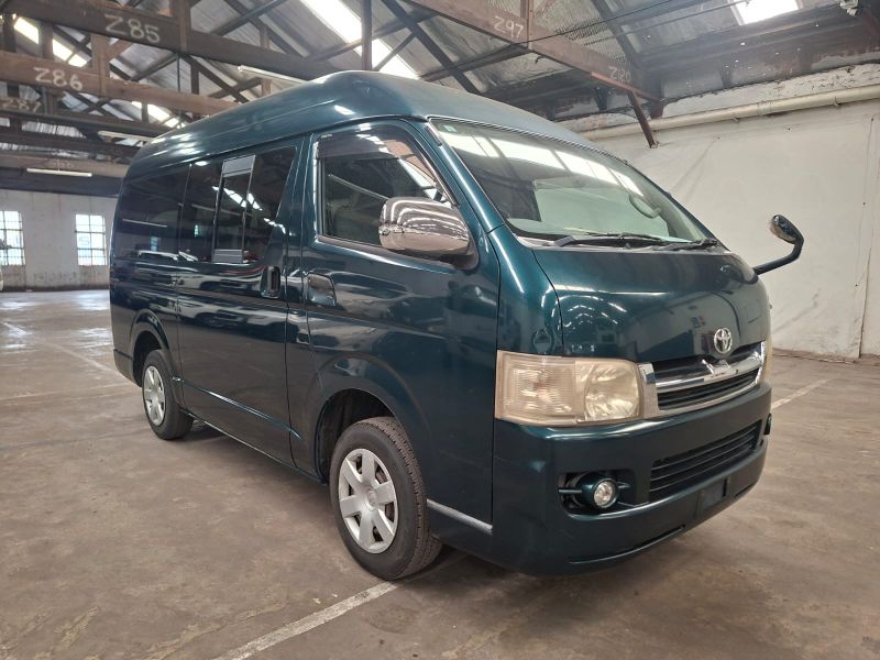  29417  TOYOTA HIACE  2005  