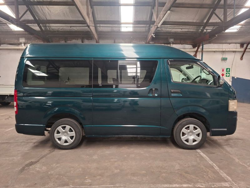  29417  TOYOTA HIACE  2005  