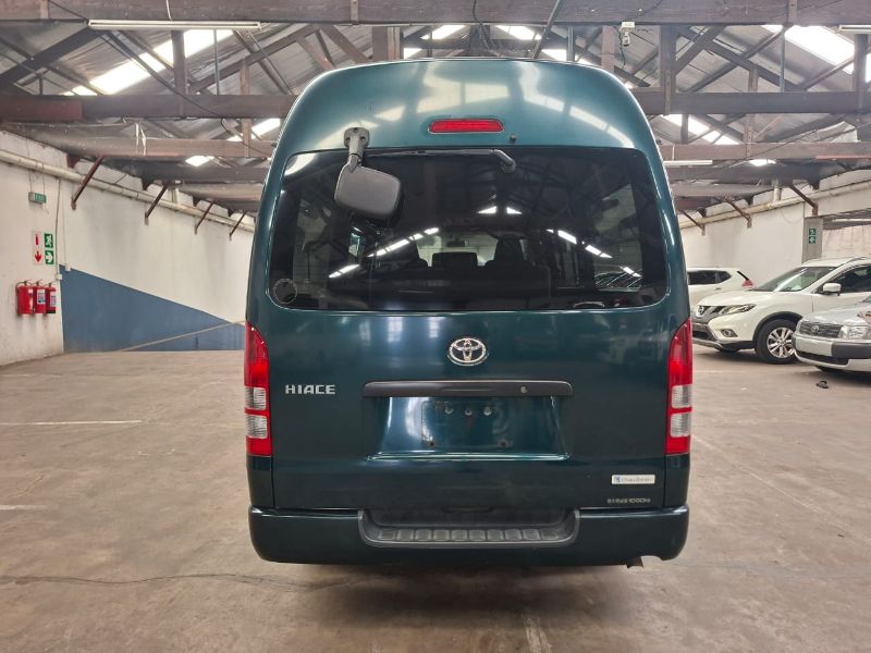  29417  TOYOTA HIACE  2005  