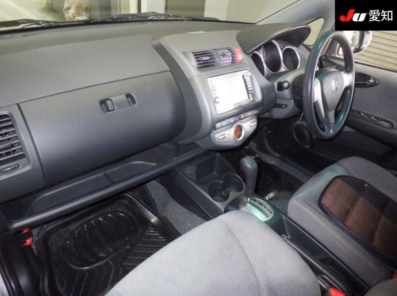  29424  HONDA FIT  2005  