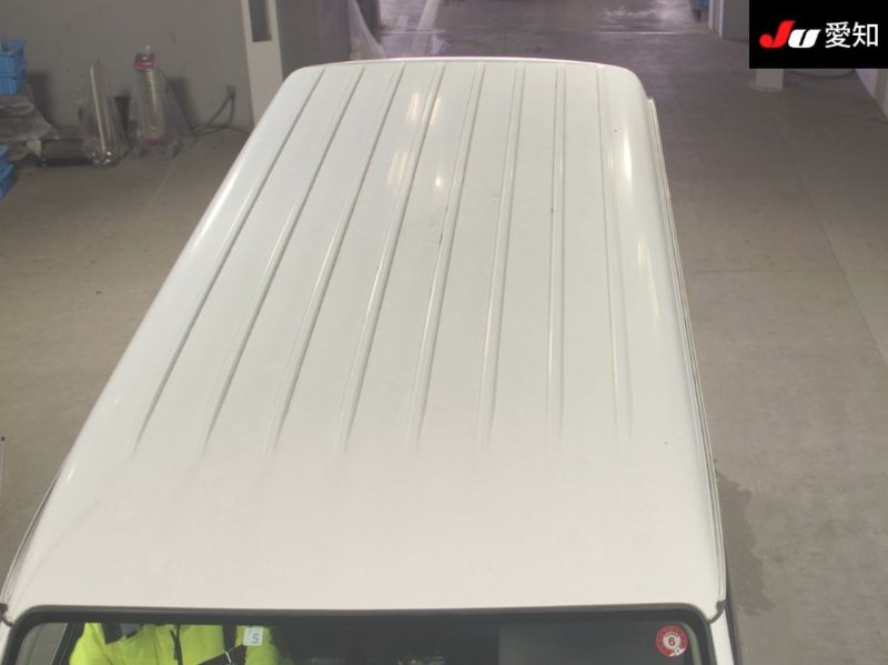  29425  TOYOTA HIACE  2010  