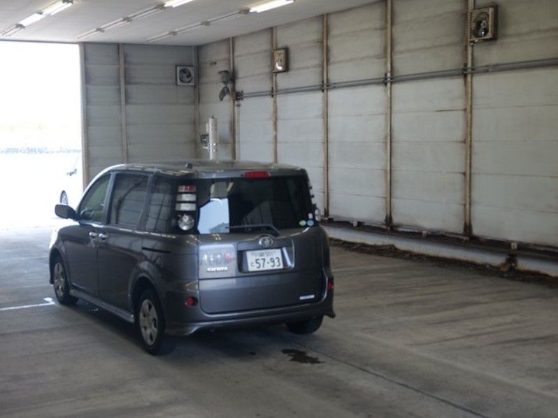  29439  TOYOTA SIENTA  2010  