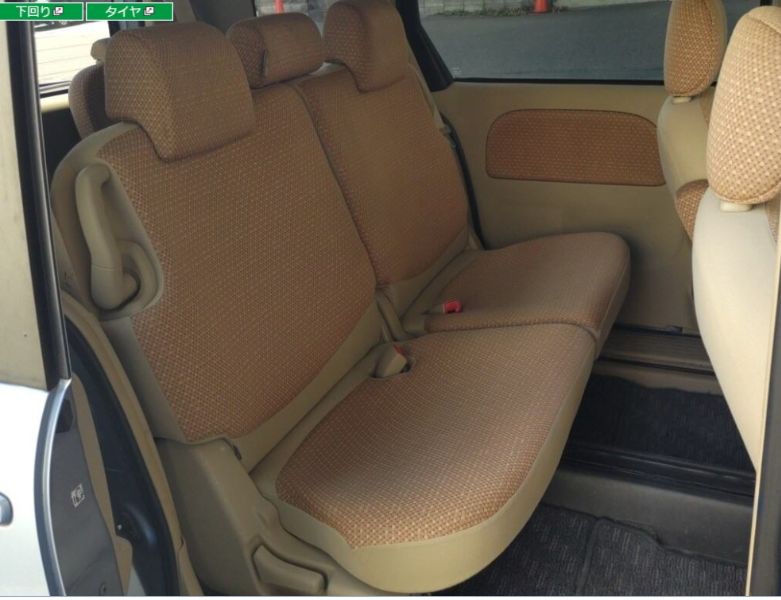 29441  TOYOTA SIENTA  2011  