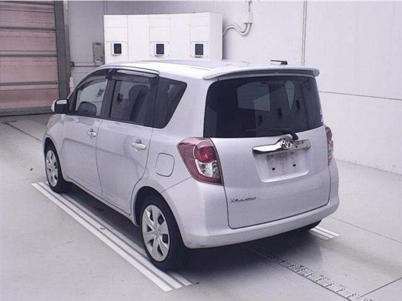  29442  TOYOTA RACTIS  2010  