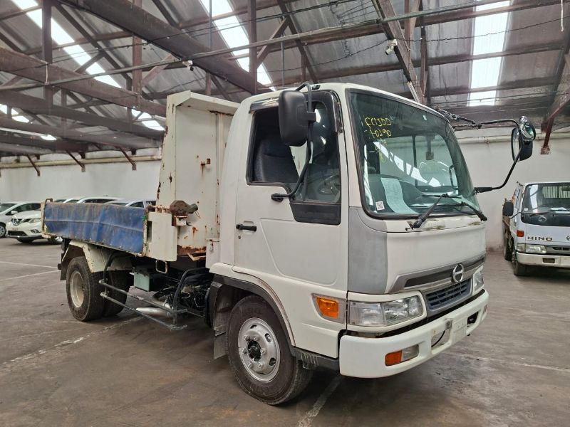  29446  HINO RANGER  2001  
