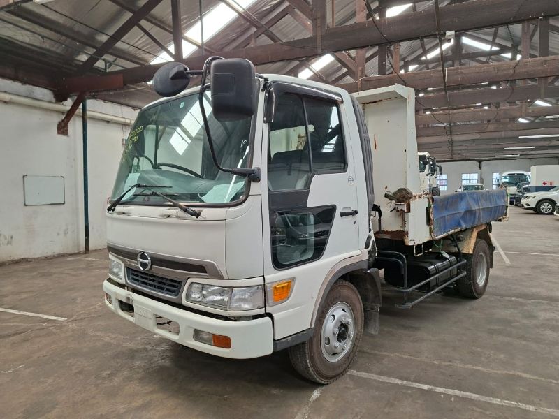  29446  HINO RANGER  2001  